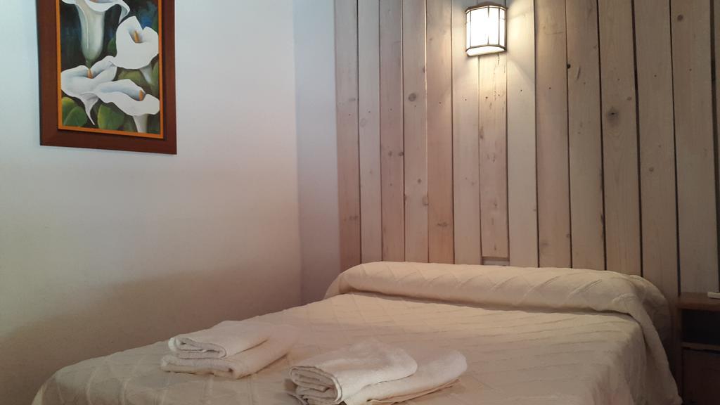 Albergue De Espiel מראה חיצוני תמונה
